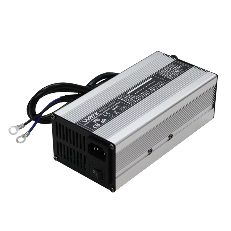 58,4 V 12 A LiFePO4-Akkuladege – 84V 20A Smart Charger Bewertung und Preis